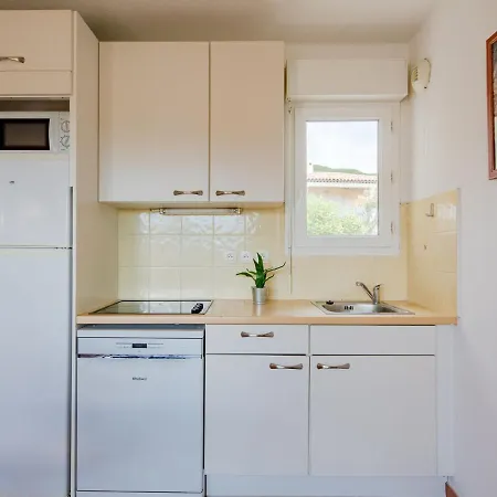 Le Domaine De Figuiere-3 By Interhome Apartman Sainte-Maxime